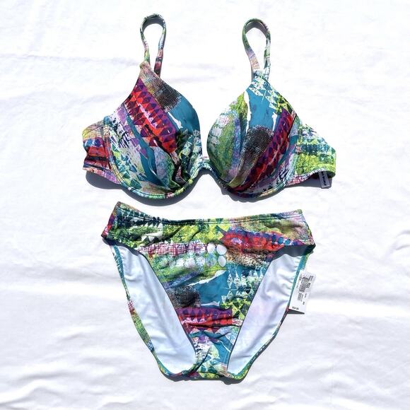 Jams World Other - Jams World 2 Piece Bikini Swimsuit Set Womens 6 D Underwire Multicolor Print 38D